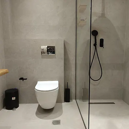 Hotel Blueleaf *