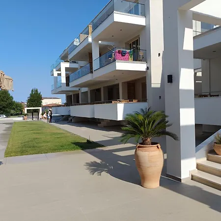 Blueleaf Hotel