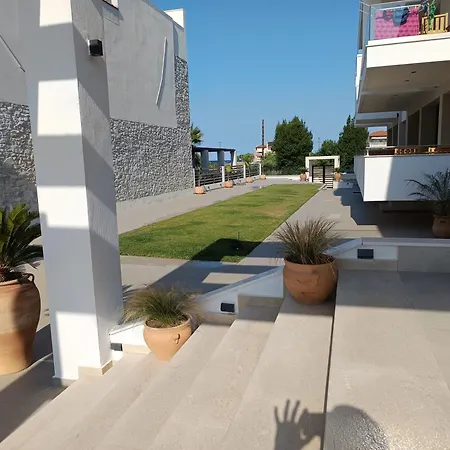 Blueleaf Szálloda *