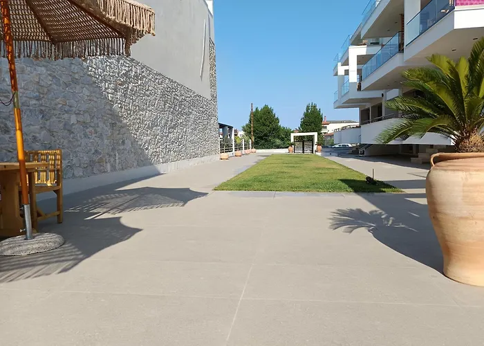 Blueleaf Hotel Stavros (Thessaloniki)