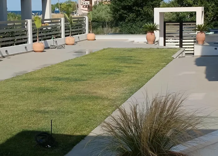 Blueleaf Hotel